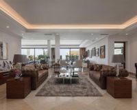 Resale - Villa - Marbella