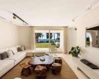 Resale - Villa - Marbella