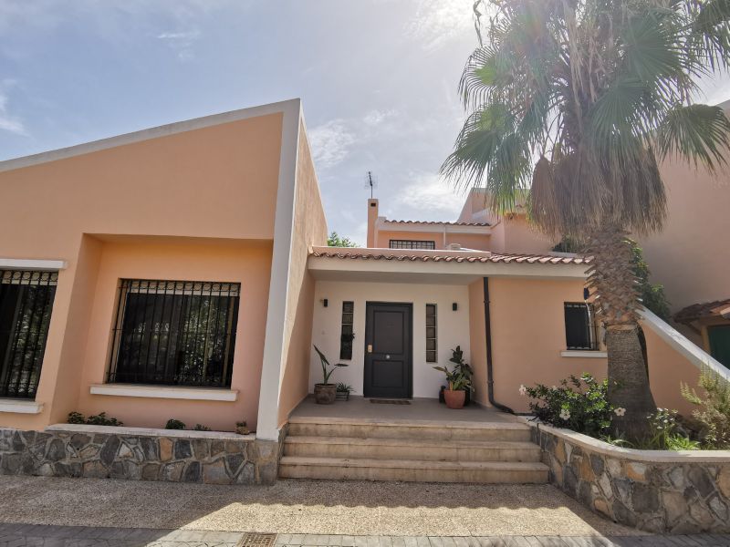 omakotitalo (Villa) - Jälleenmyynti - Alicante - Alicante Ciudad