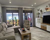 Jälleenmyynti - Kerrostaloasunto - Torrevieja - Playa del Cura