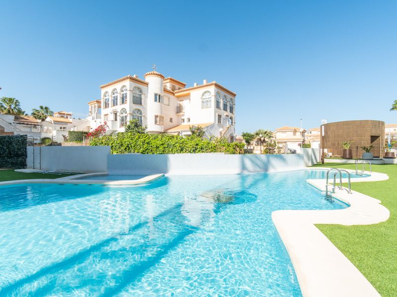 Apartamento / Piso - Nueva construcción  - Orihuela Costa - Orihuela Costa